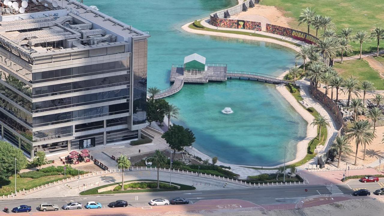 Green Sky Hostel Dubai Exterior photo